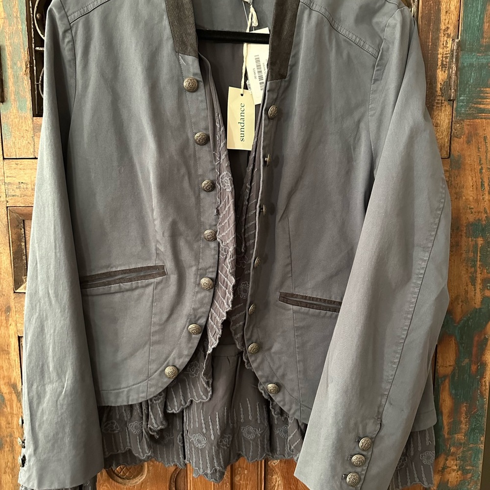 Sundance Gray Buttoned Blazer